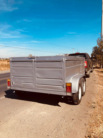 Carro con barandas  1,8x3 mts para 1500kg